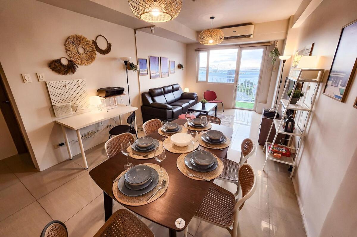 Amazing View 2br Moa, 98 Sqm Xbox 200mbps, Printer *