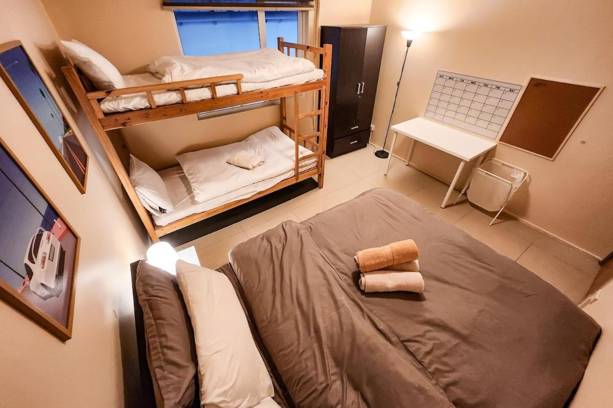 Amazing View 2br Moa, 98 Sqm Xbox 200mbps, Printer